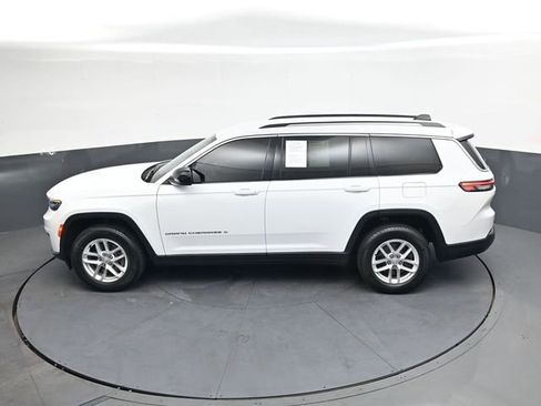 Used 2023 Jeep Grand Cherokee L Laredo RWD image 26