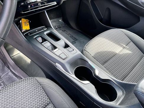 Used 2023 Chevrolet Bolt LT image 10