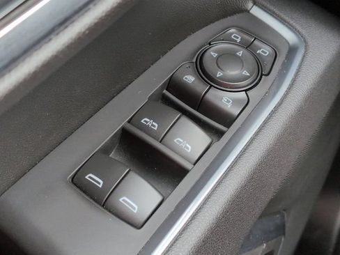 Used 2025 GMC Sierra 1500 SLT RWD image 23