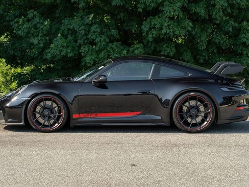 Certified 2023 Porsche 911 GT3 image 2