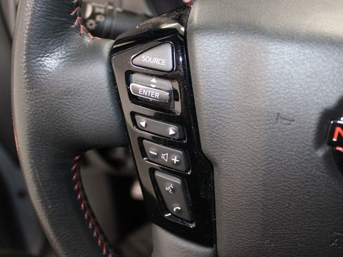 Used 2024 Nissan Frontier PRO-4X w/ Pro Convenience Package image 22