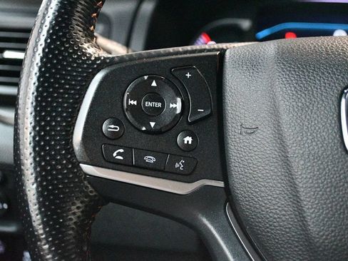 Used 2022 Honda Pilot TrailSport image 45