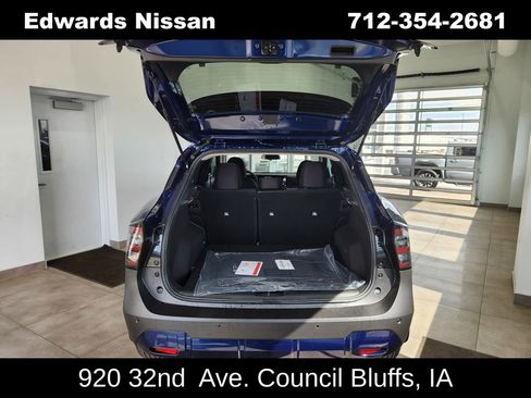 New 2026 Nissan Kicks SV w/ Charging Package image 8