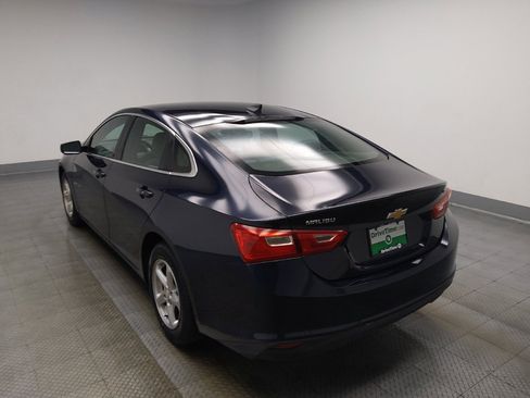 Used 2017 Chevrolet Malibu LS FWD image 5