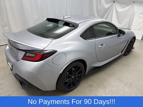 Used 2024 Toyota GR86 Premium image 3