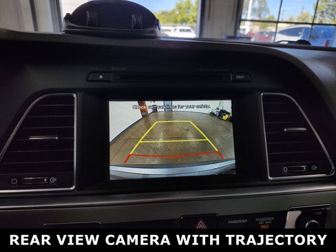 Used 2016 Hyundai Sonata SE w/ Cargo Package image 7