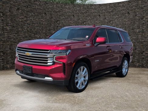Used 2021 Chevrolet Tahoe High Country w/ Premium Package RWD image 6