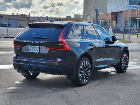 New 2026 Volvo XC60 B5 Ultra w/ Protection Package Premier image 8