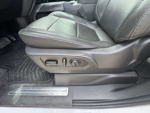 Used 2020 Chevrolet Silverado 2500 LTZ w/ LTZ Premium Package image 14