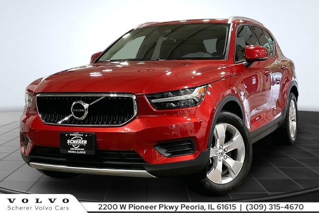 Used 2020 Volvo XC40 T5 Momentum AWD/4WD image 1