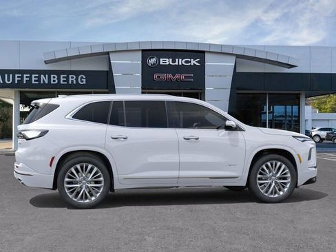 New 2026 Buick Enclave Avenir w/ Super Cruise Package image 9