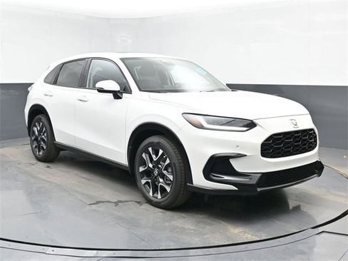 New 2026 Honda HR-V EX-L image 2