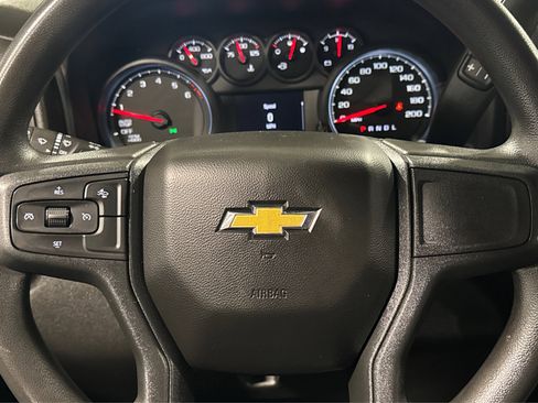 Used 2023 Chevrolet Silverado 1500 Custom image 22