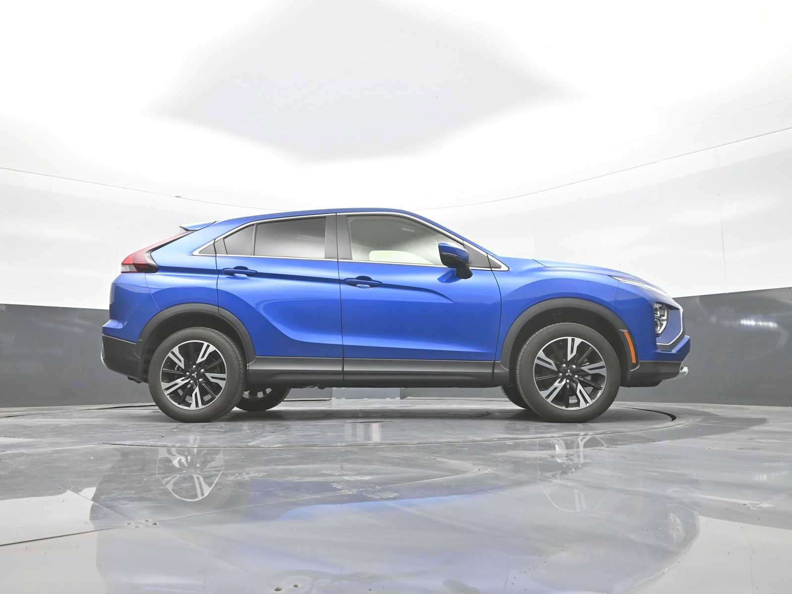 Used 2025 Mitsubishi Eclipse Cross SE AWD/4WD image 46