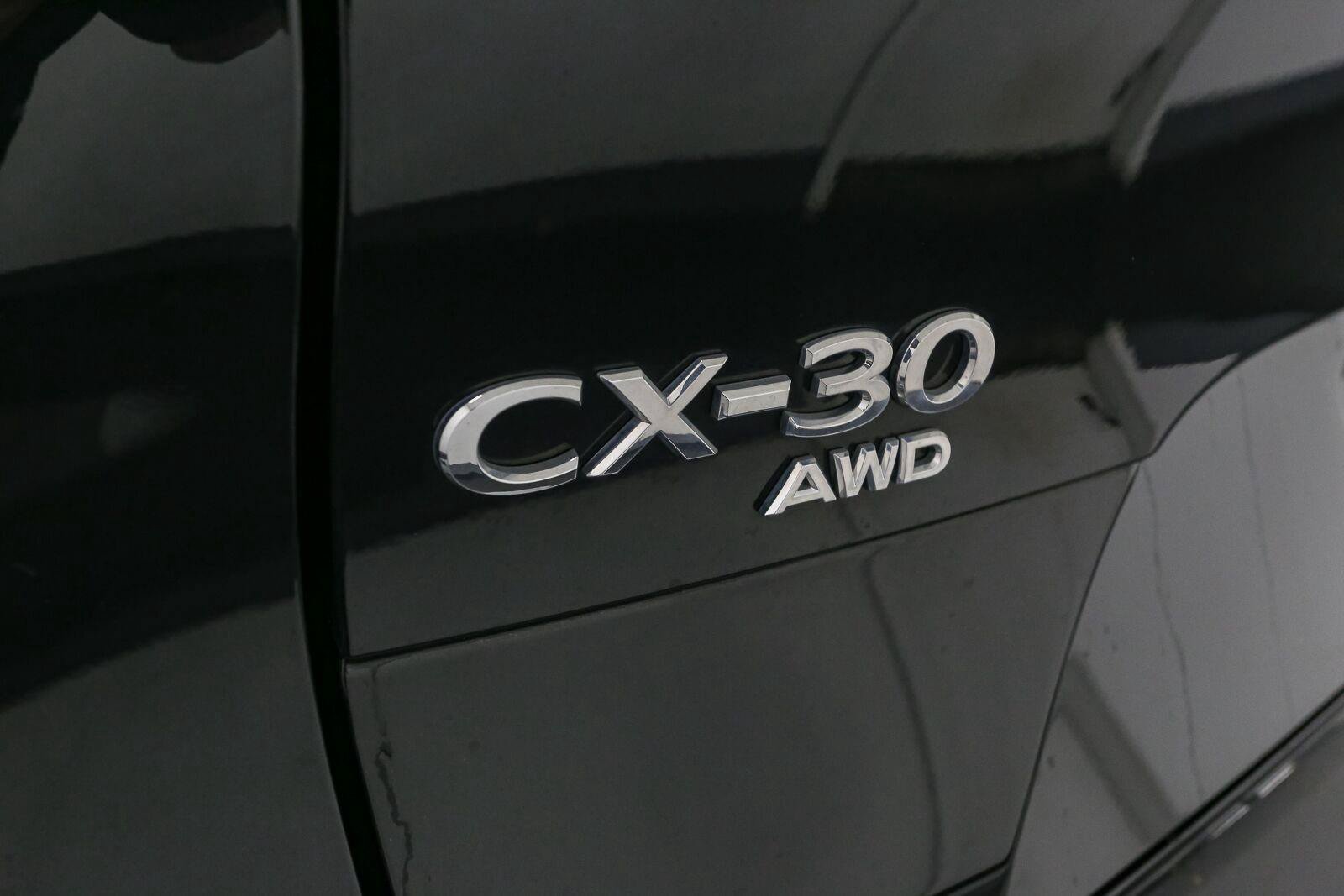 Used 2024 MAZDA CX-30 AWD 2.5 S w/ Select Sport Pkg image 10