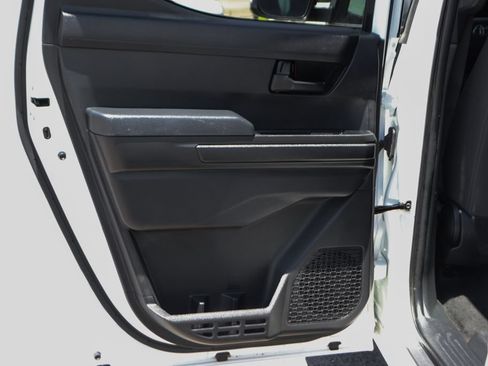 Used 2024 Toyota Tacoma SR5 RWD image 33