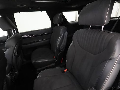 Used 2024 Hyundai Palisade Calligraphy image 20