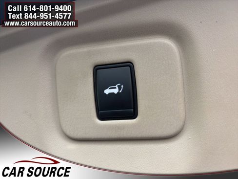 Used 2015 Nissan Pathfinder SL w/ SL Premium Package AWD/4WD image 8