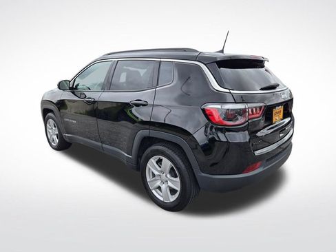 Used 2022 Jeep Compass Latitude w/ Convenience Group FWD image 8