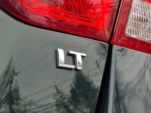 Used 2015 Chevrolet Impala LT image 33