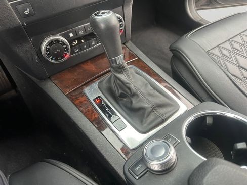 Used 2012 Mercedes-Benz GLK 350 4MATIC image 18