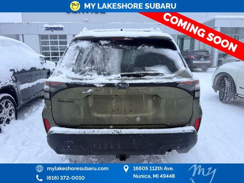 Used 2025 Subaru Forester Premium image 6