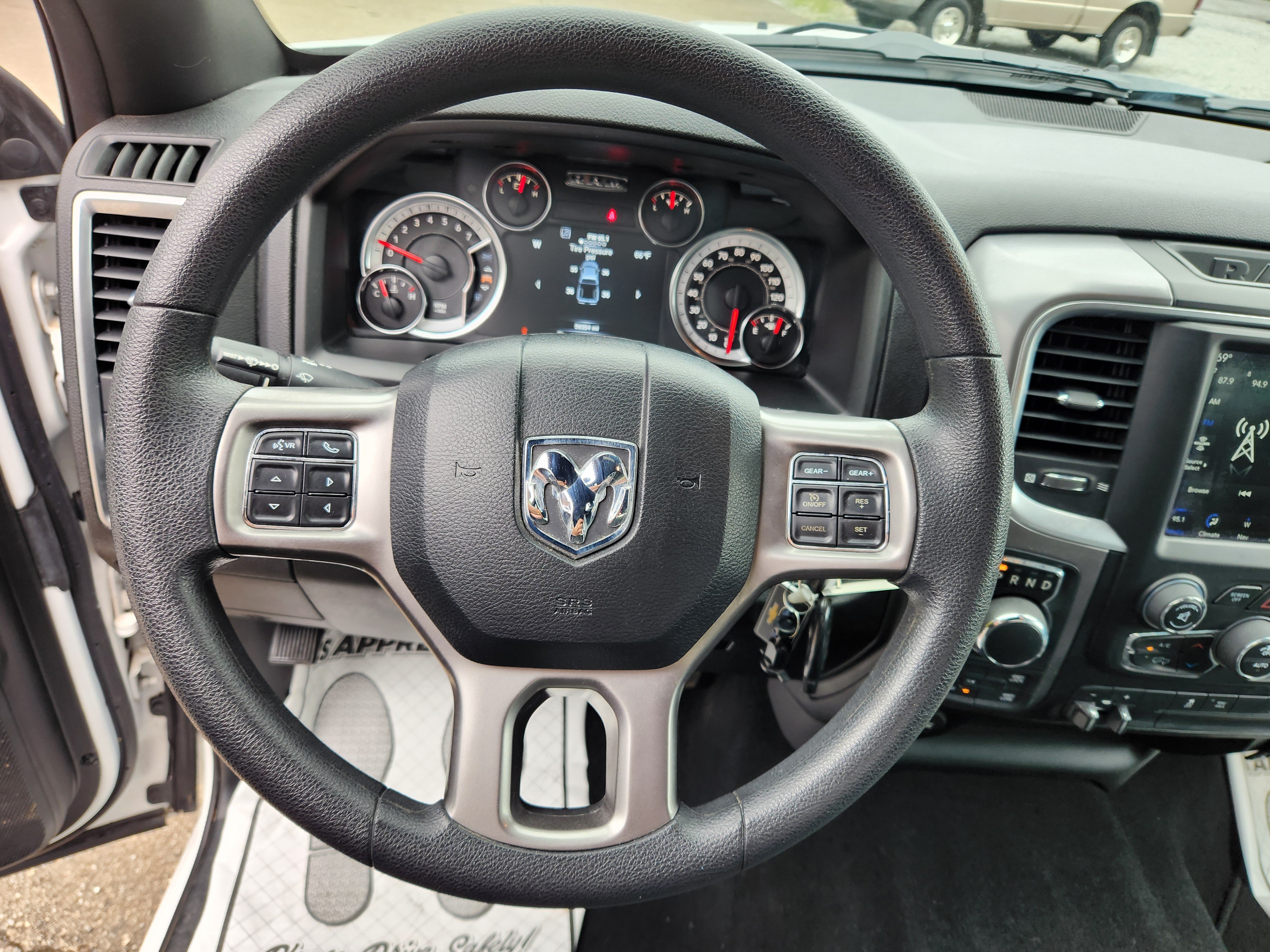 Used 2021 RAM 1500 Warlock w/ Electronics Group AWD/4WD image 17