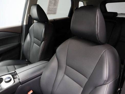 Certified 2023 Nissan Rogue SV w/ SV Premium B Package AWD/4WD image 26