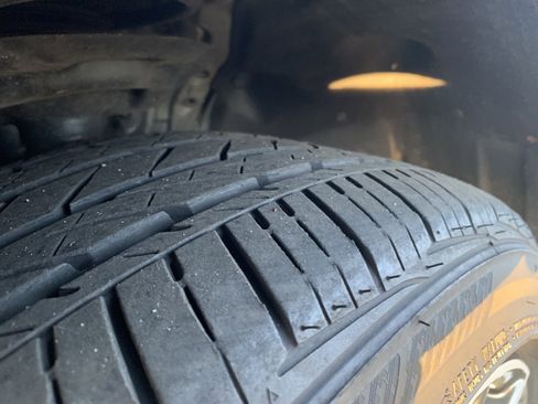 Used 2025 Lexus ES 350 w/ Premium Package image 12