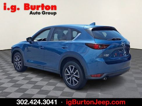 Used 2018 MAZDA CX-5 Touring w/ Preferred Equipment Package AWD/4WD image 4