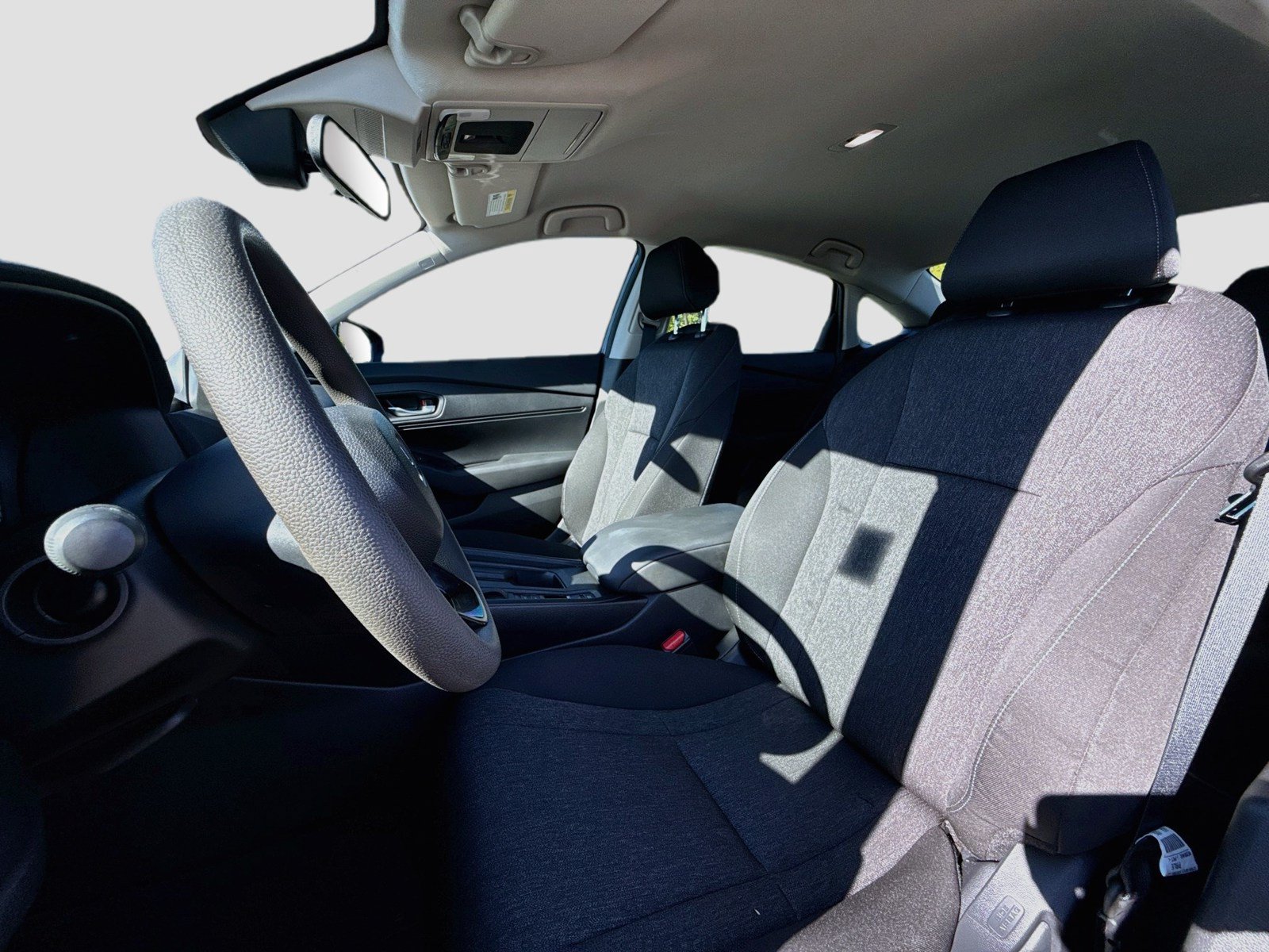 Used 2025 Honda Accord LX image 11