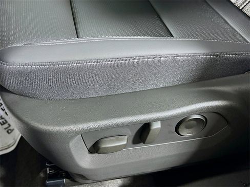 New 2026 Buick Envision Preferred image 16