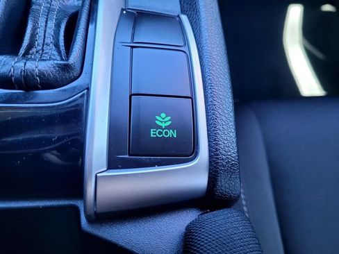 Certified 2018 Honda Civic EX image 25