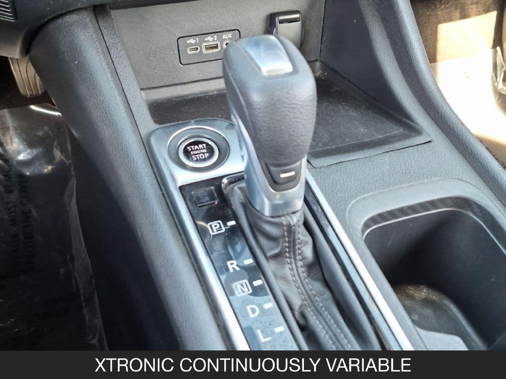 Certified 2020 Nissan Sentra SV FWD image 17
