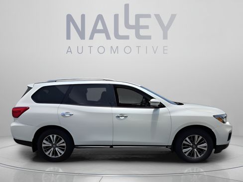 Used 2020 Nissan Pathfinder SV AWD/4WD image 6