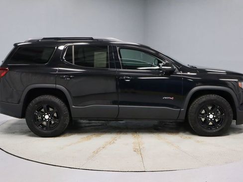 Used 2023 GMC Acadia AT4 w/ GMC Pro Grade Package AWD/4WD image 7