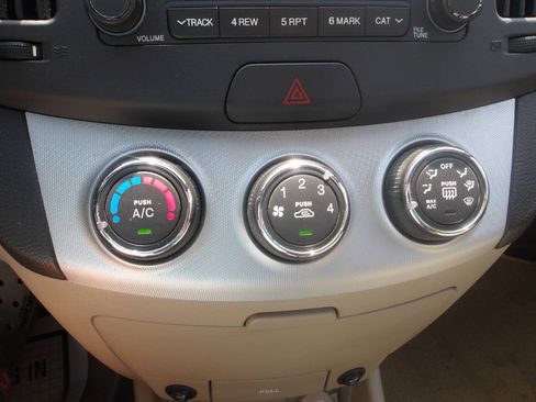 Used 2008 Hyundai Elantra GLS FWD image 14