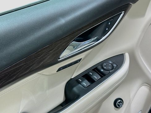 Used 2023 Buick Envision Avenir FWD image 18