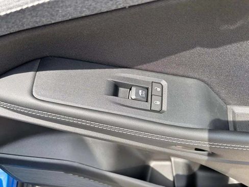 New 2026 Jeep Cherokee Laredo AWD/4WD image 32