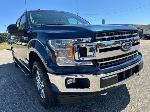 Used 2018 Ford F150 XLT w/ Equipment Group 302A Luxury image 11