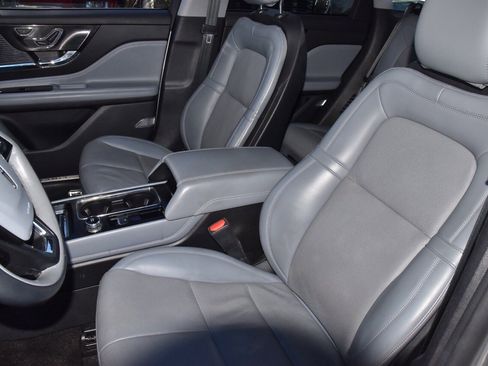 Certified 2022 Lincoln Corsair FWD w/ Premium Package image 33