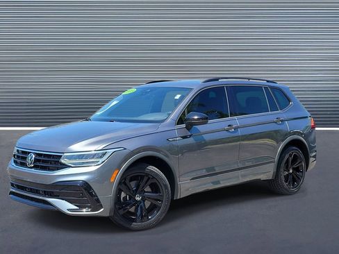 Used 2023 Volkswagen Tiguan SE R-Line FWD image 1