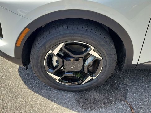 New 2026 Kia Sportage AWD Hybrid image 38