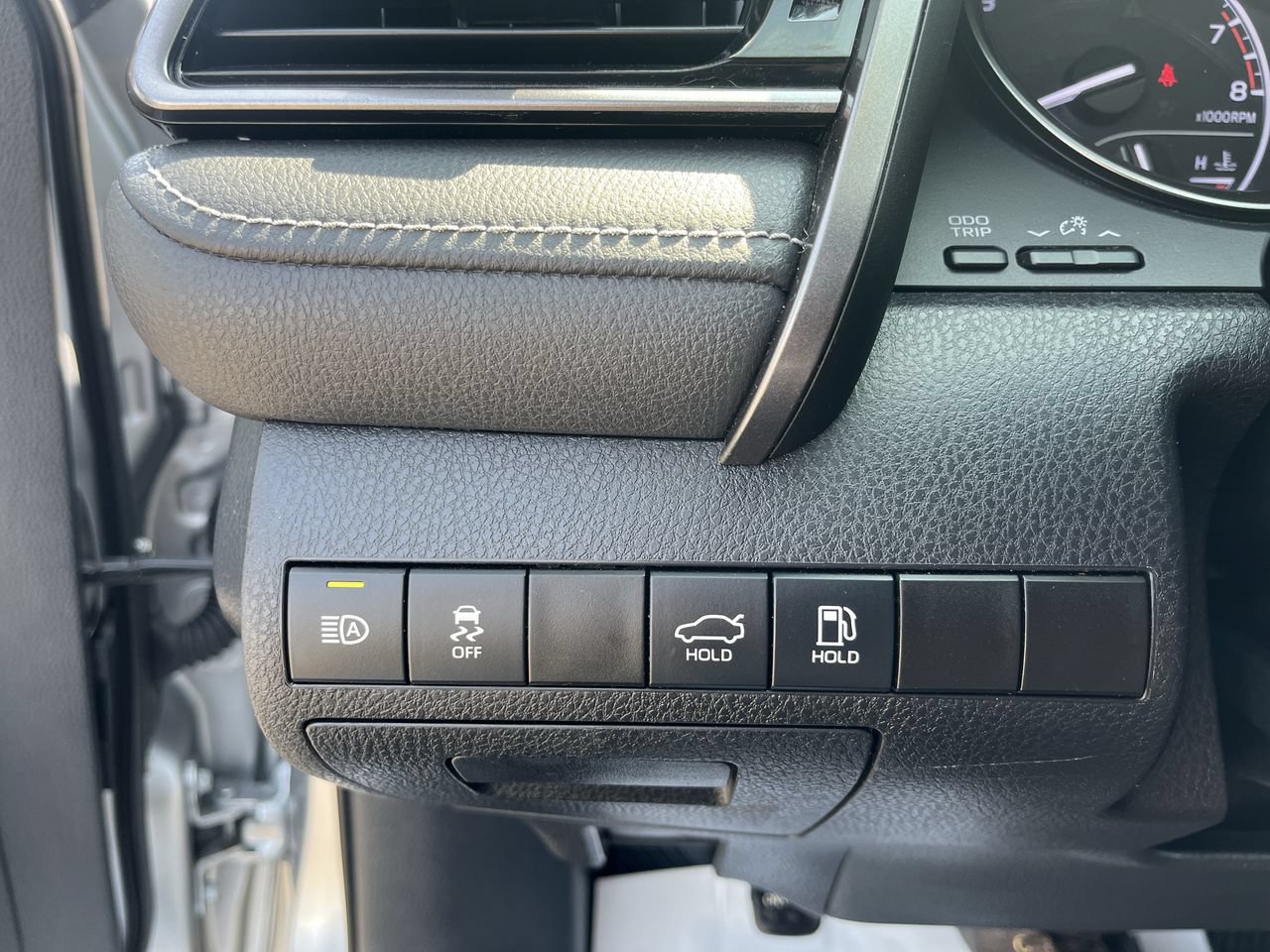 Used 2023 Toyota Camry SE FWD image 15