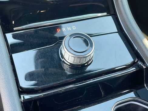 Used 2023 Jeep Grand Cherokee Altitude image 22