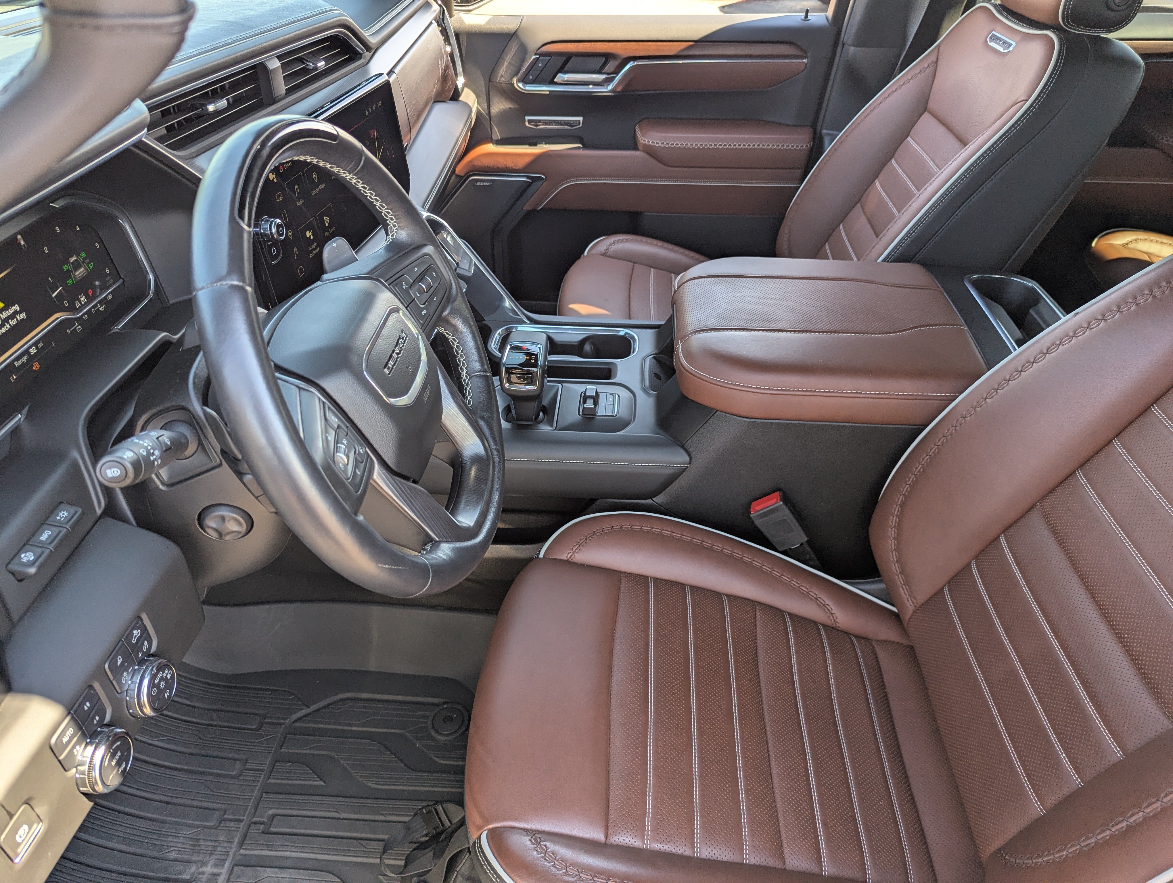 Used 2024 GMC Sierra 1500 Denali Ultimate AWD/4WD image 19