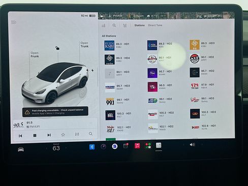 Used 2022 Tesla Model Y Performance AWD/4WD image 19