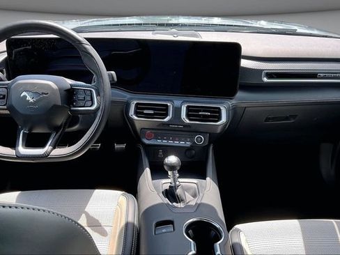 Used 2026 Ford Mustang GT Premium RWD image 7