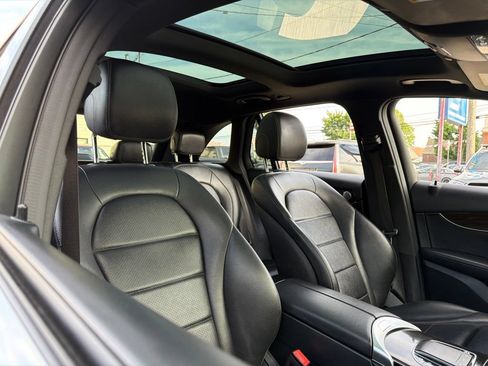 Used 2020 Mercedes-Benz GLC 300 4MATIC image 10