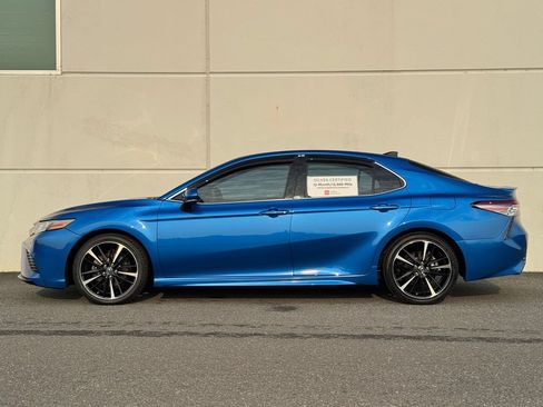 Certified 2018 Toyota Camry XSE w/ Audio Package FWD image 4